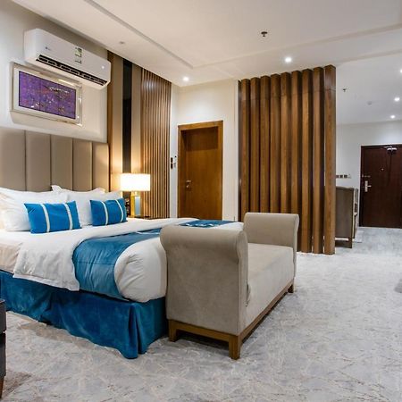 Golden Bujari Hotel - Diyafa Khamis Mushait Exterior foto