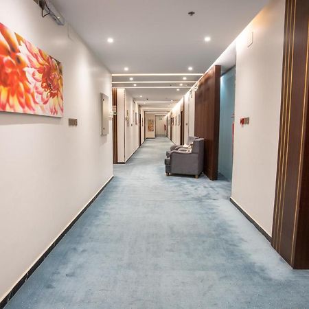 Golden Bujari Hotel - Diyafa Khamis Mushait Exterior foto