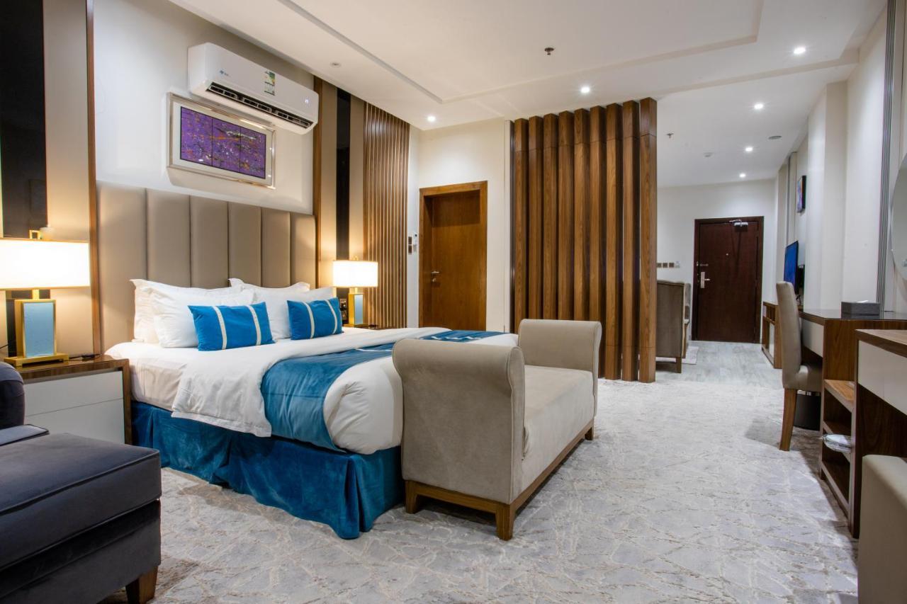 Golden Bujari Hotel - Diyafa Khamis Mushait Exterior foto