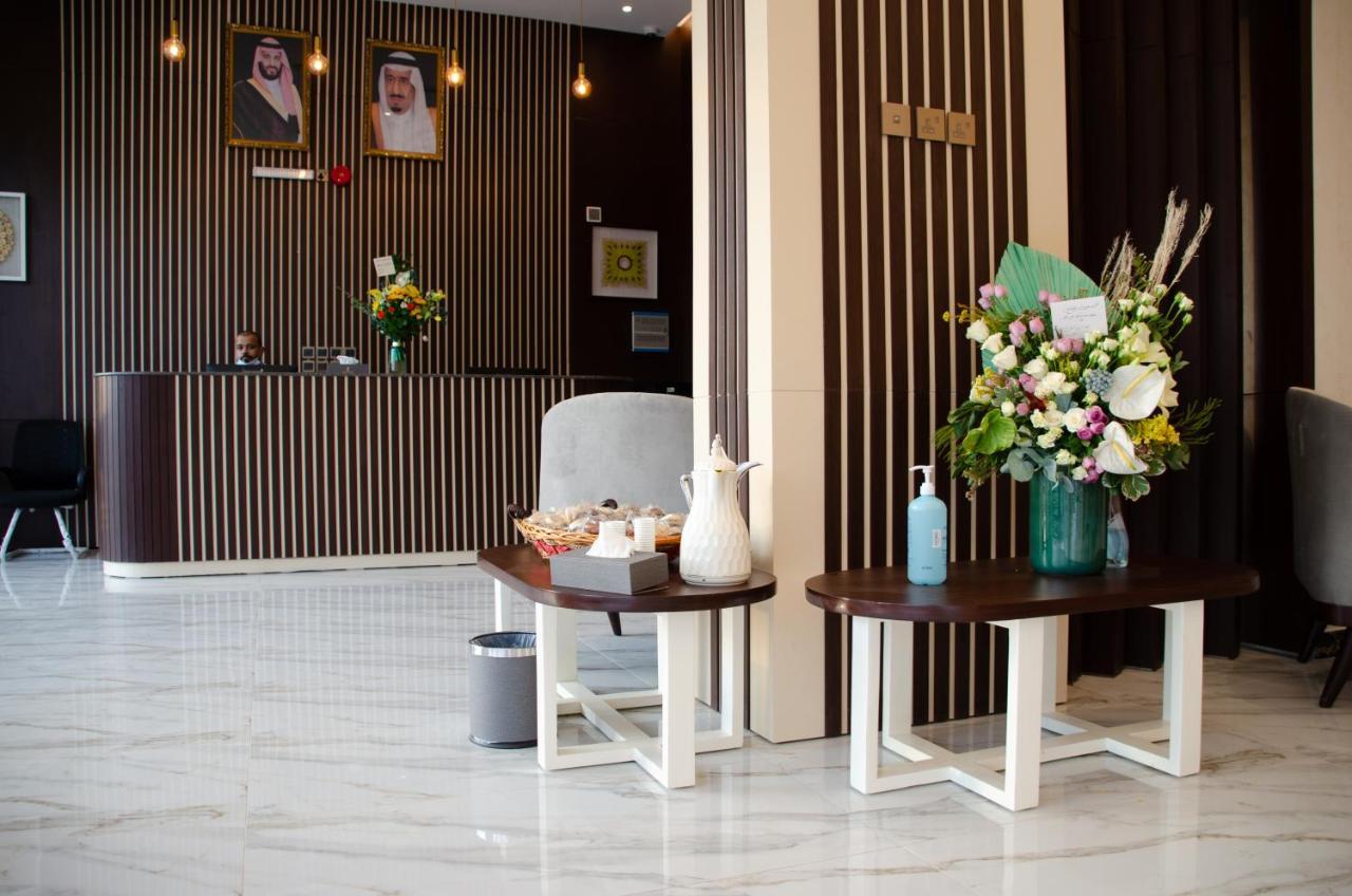 Golden Bujari Hotel - Diyafa Khamis Mushait Exterior foto