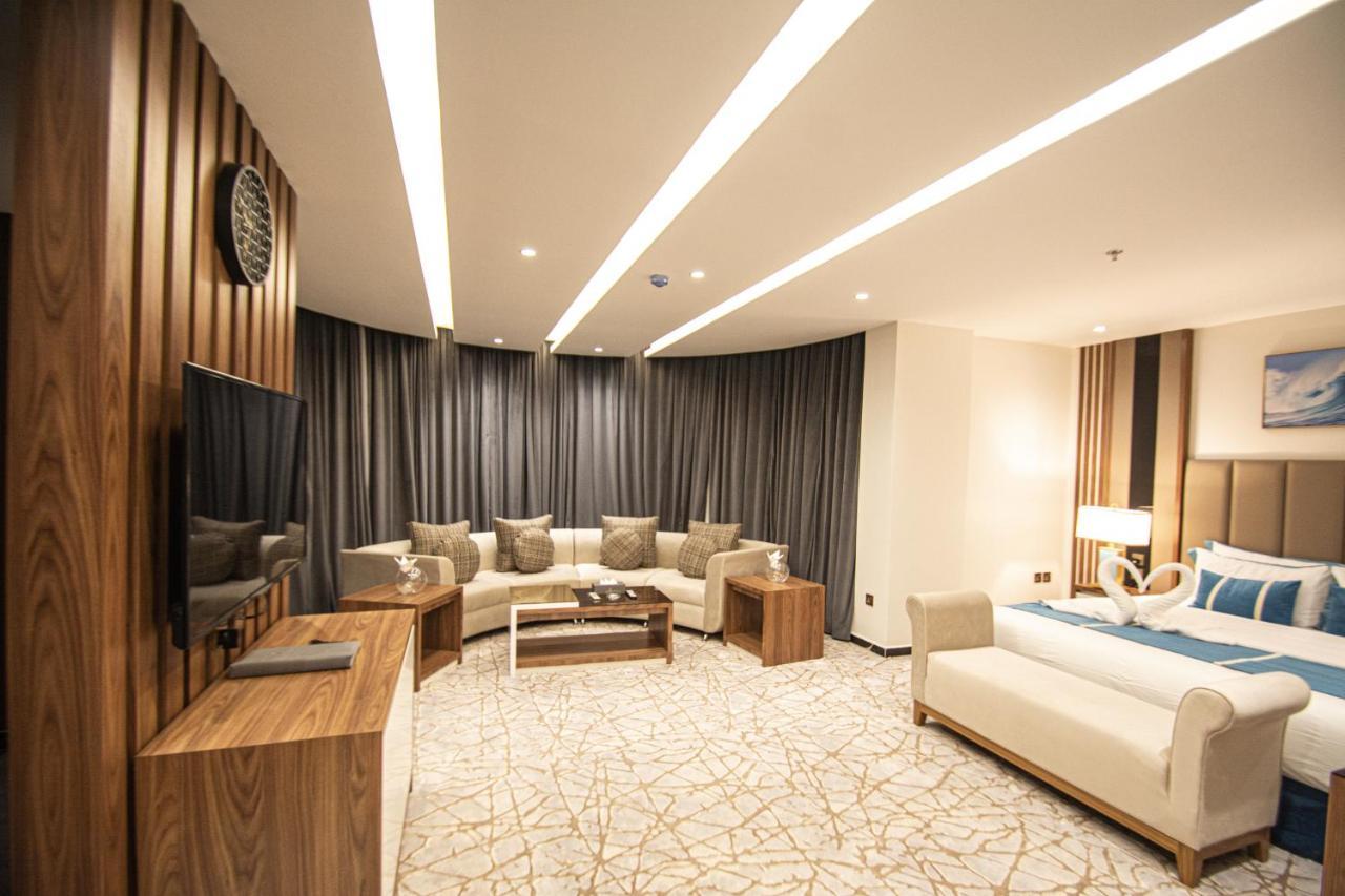 Golden Bujari Hotel - Diyafa Khamis Mushait Exterior foto